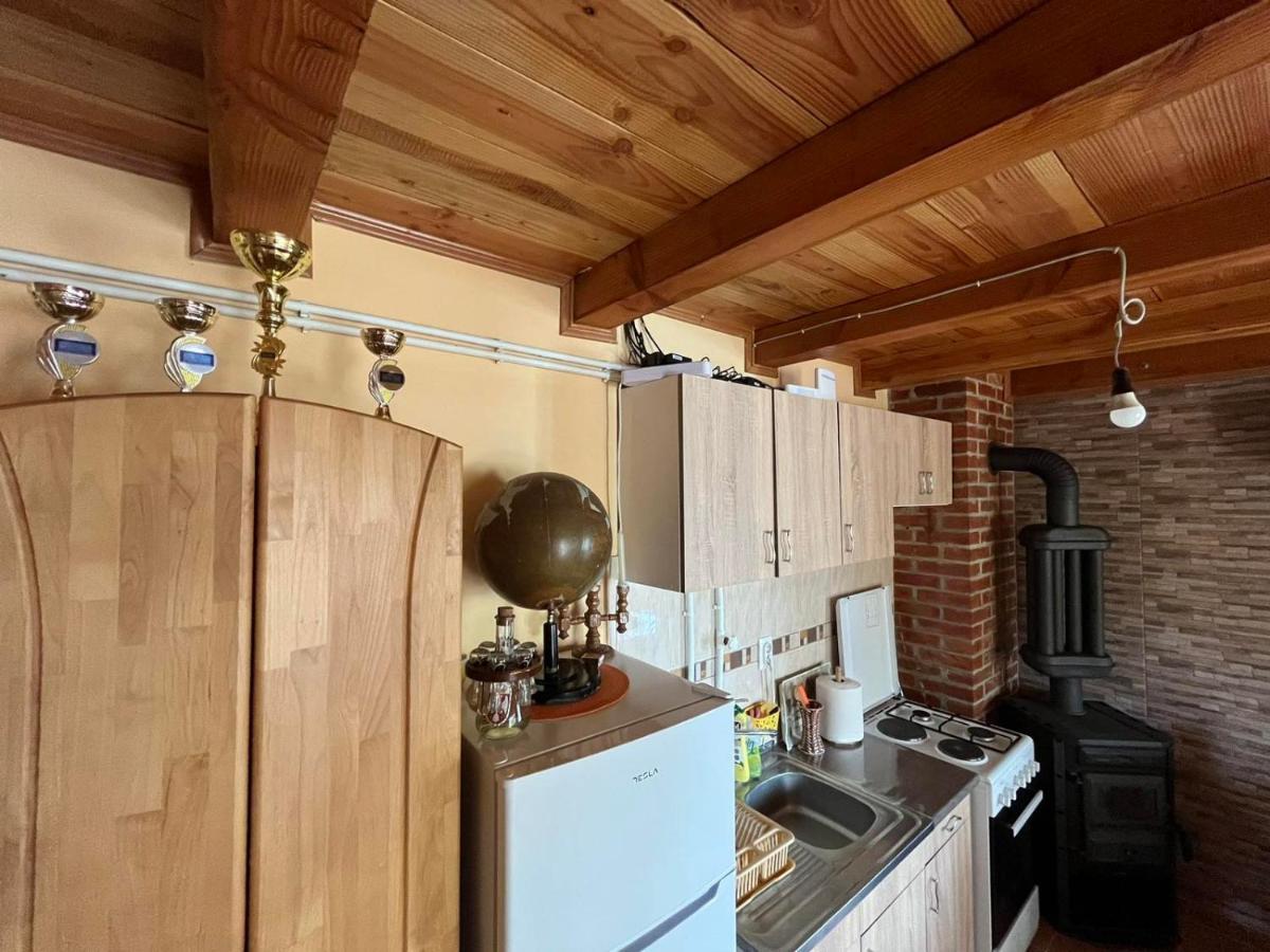 Apartman "Kapetana Luka" Ljubovija Exterior foto